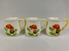 Load image into Gallery viewer, Merry Mushroom Mugs