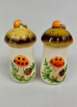 Load image into Gallery viewer, Merry Mushroom Salt & Pepper Shakers