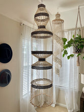 Load image into Gallery viewer, Hanging Seashell Table