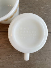 Load image into Gallery viewer, Corelle 'Butterfly Gold' Dishware Set