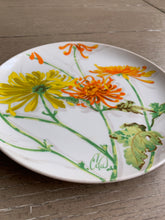 Load image into Gallery viewer, Vintage 'Chrysanthemum' Plate by Seymour Mann Inc.- Art by Eda Mann