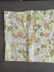 1960's Linen Tablecloth in Mod Yellow Floral Pattern