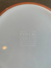 Load image into Gallery viewer, 1978 Pyrex ‘Dynasty’ Collection Dish with Lid