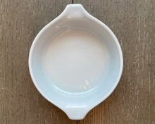 Load image into Gallery viewer, Pyrex 'Woodland Brown' Casserole Dish 500 ml