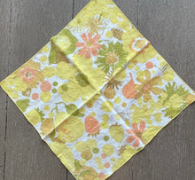Load image into Gallery viewer, 1960's Linen Napkin Set in Yellow Mod Floral