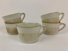 Load image into Gallery viewer, Fris Edam of Holland &#39;Cleopatra&#39; Collection- Cup with Saucer
