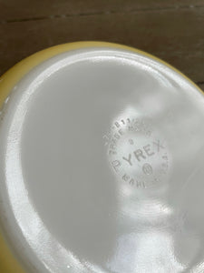 Pyrex 1 1/2 Pt Casserole Dish, ‘Town and Country’