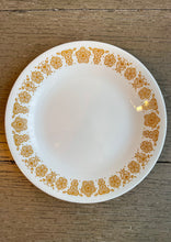 Load image into Gallery viewer, Corelle &#39;Butterfly Gold&#39; Dishware Set
