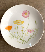 Load image into Gallery viewer, MCM Jardin by Genevieve Fine China Decorative Shallow Bowl- 7.5&quot;
