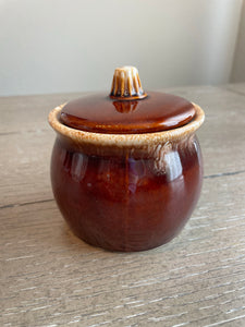 Hull Pottery 'Ovenproof' Canister with Lid