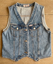Load image into Gallery viewer, 1990’s Guess Jeans Denim Vest
