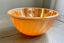 Load image into Gallery viewer, Fire King ‘Peach Lustre’ Mixing Bowl Set
