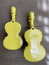 Load image into Gallery viewer, Ceramic Violin Set
