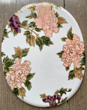Load image into Gallery viewer, Ceramic Perfume Tray/ Trivet

