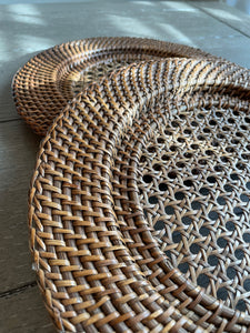 Wicker Charger Set
