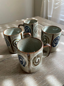 Ceramic Swirl Mug Set